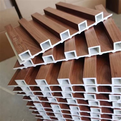 Vnitřní WPC nástěnný panel